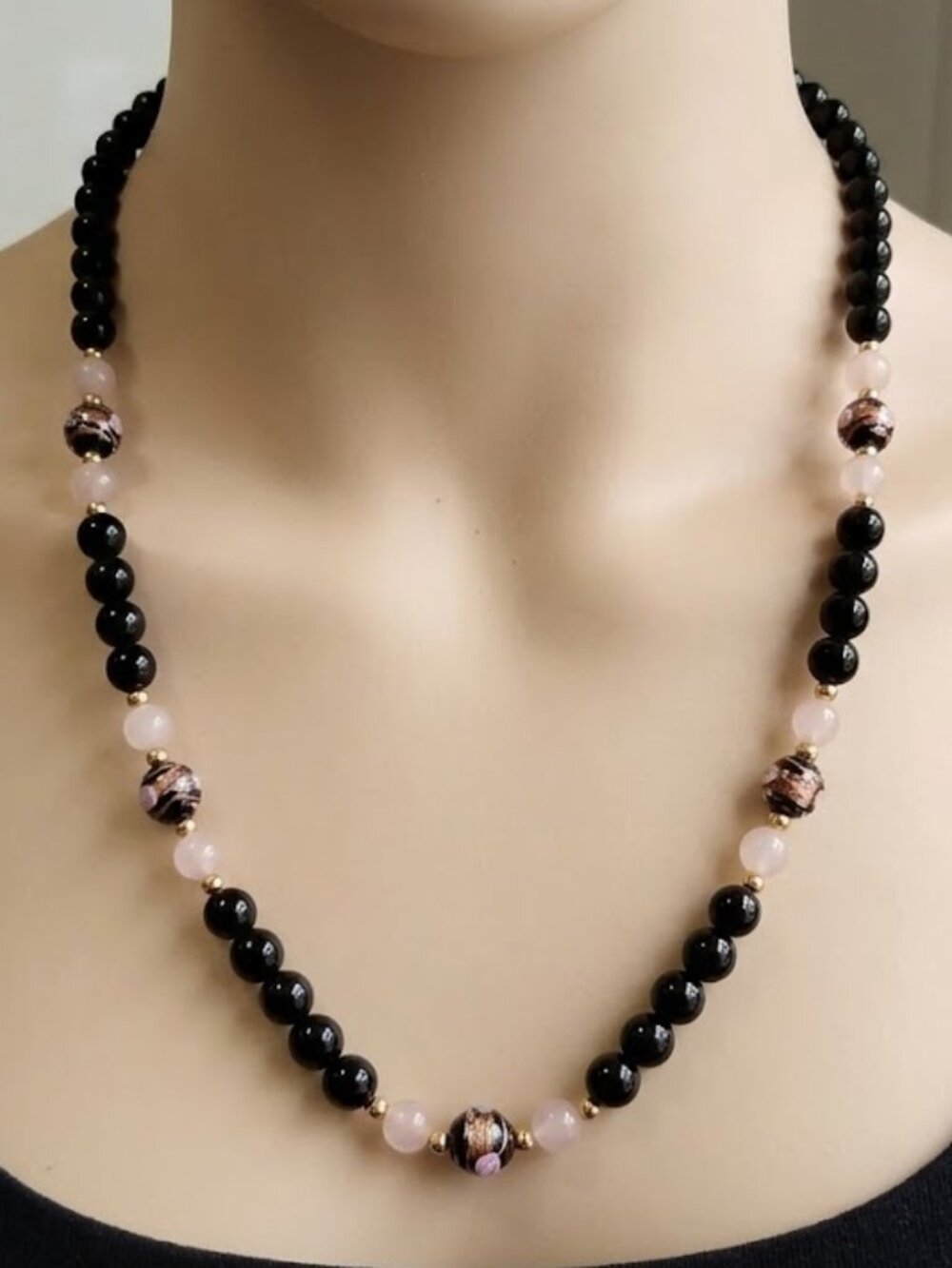 Vintage Murano Venetian Black Glass Gold Foil Bead Necklace Onyx Rose Quartz